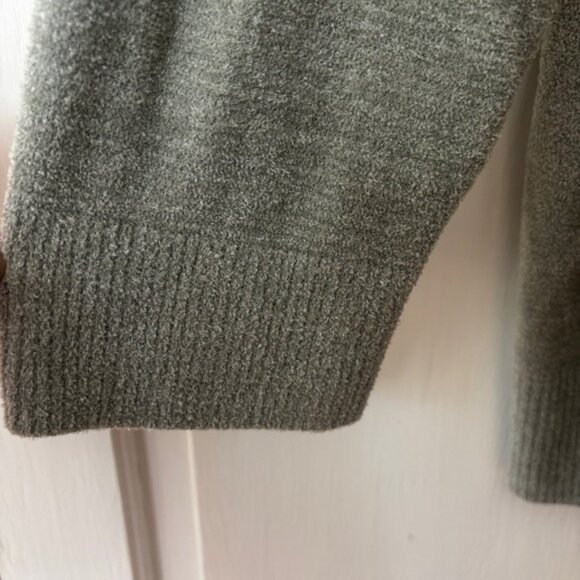 Barefoot Dreams CozyChic Ultra Lite Green Crew‎ Neck Sweater Minimalist Size 3X - Picture 5 of 6
